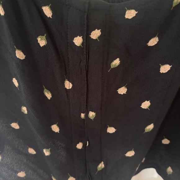 RVCA Cropped Smocked Puff sleeved floral bustier top L - Picture 4 of 8